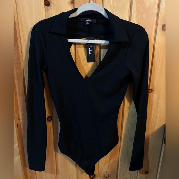 NWT Lulus Women’s Black V-Neck Long Sleeve Bodysuit with Cutout in Back - Picture 1 of 6
